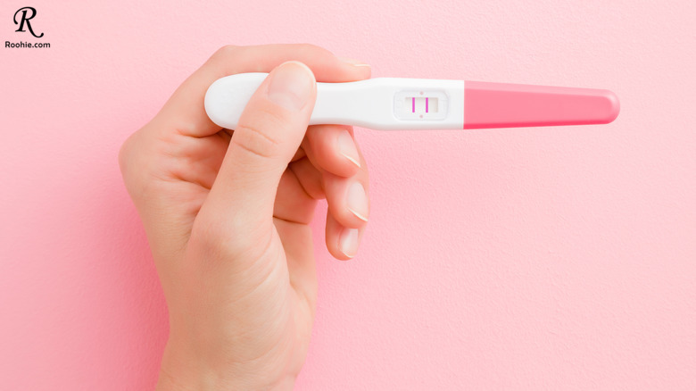 چه زمانی باید آزمایش بارداری بدهم؟